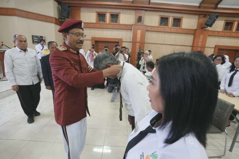 Mensos Gus Ipul Buka Pelatihan Kepala Sekolah Rakyat 2025 di Bandung