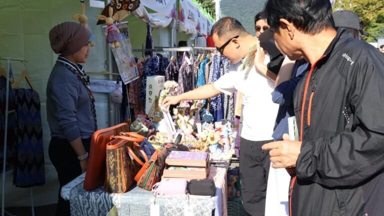 UMKM Binaan PLN Tembus Pasar Korea Selatan, Kantongi Rp38 Juta