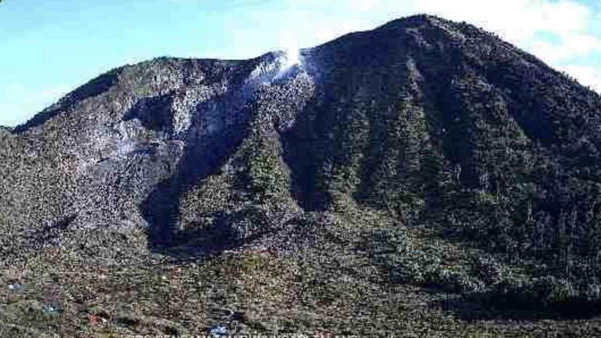 Gunung Talang Sumbar Naik Status Jadi Level II Waspada, Masyarakat Diminta Hati-Hati