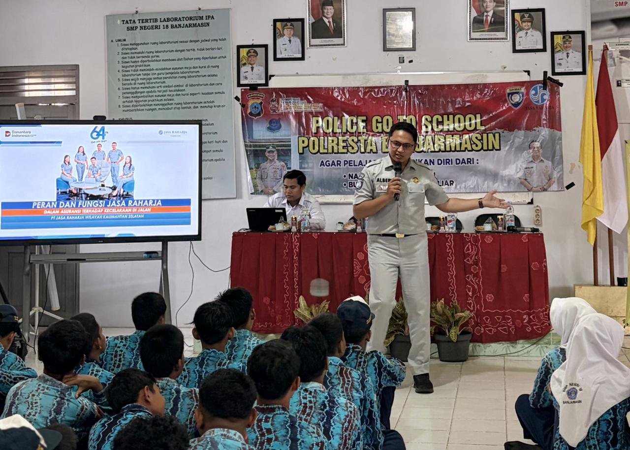 Jasa Raharja Ajak Pelajar SMPN 18 Banjarmasin Pahami Perlindungan dan Keselamatan