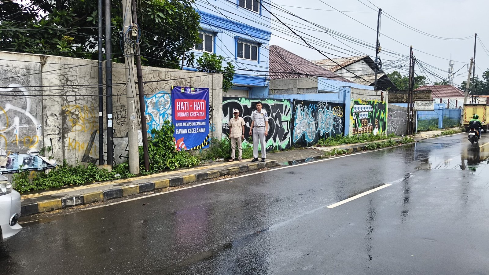 Tekan Angka Kecelakaan, FKLL Jasa Raharja Bekasi Pasang Spanduk Himbauan di Bekasi Utara, Babelan, dan Tambun Selatan