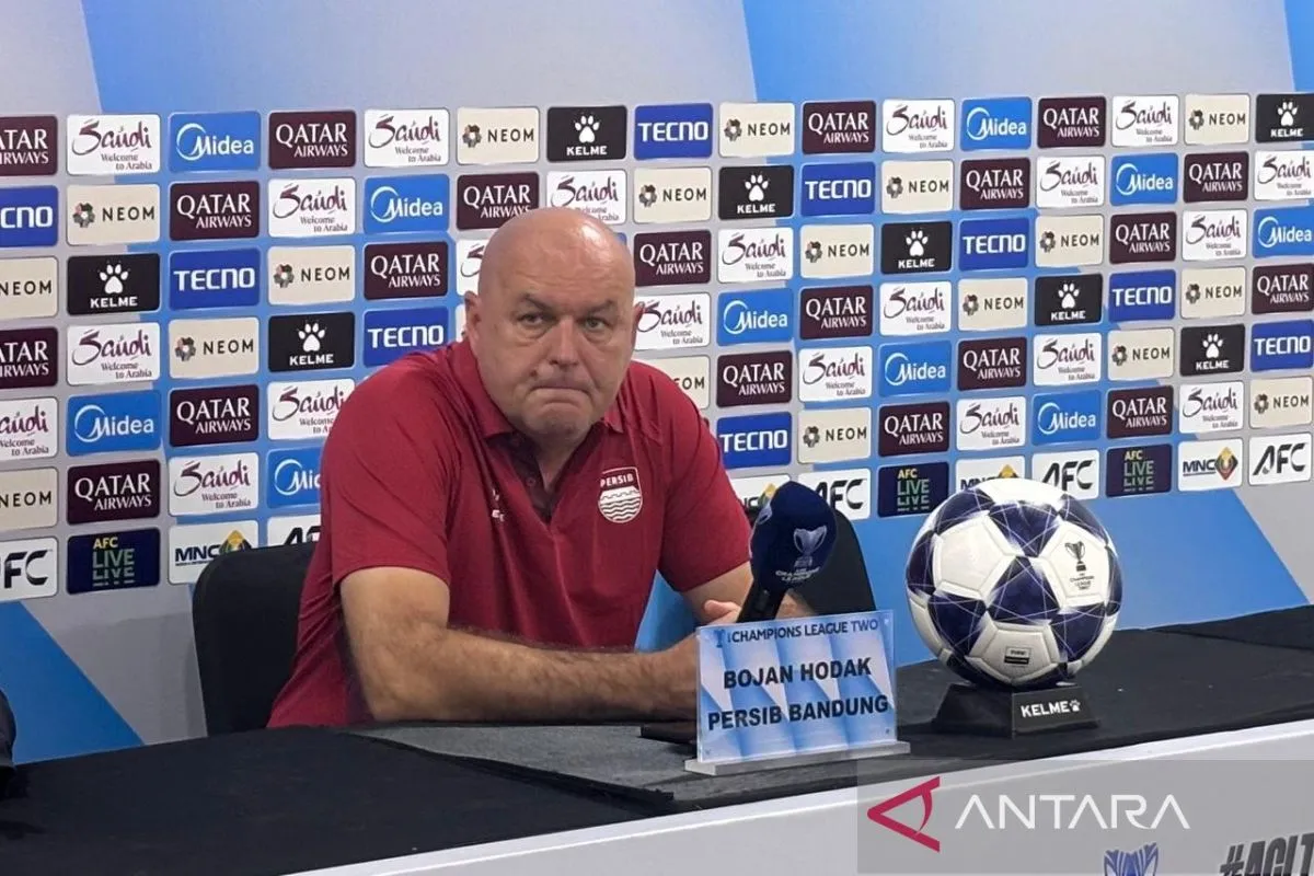 Persib Main di ACL Two, Hodak Minta PT LIB Sesuaikan Jadwal Liga