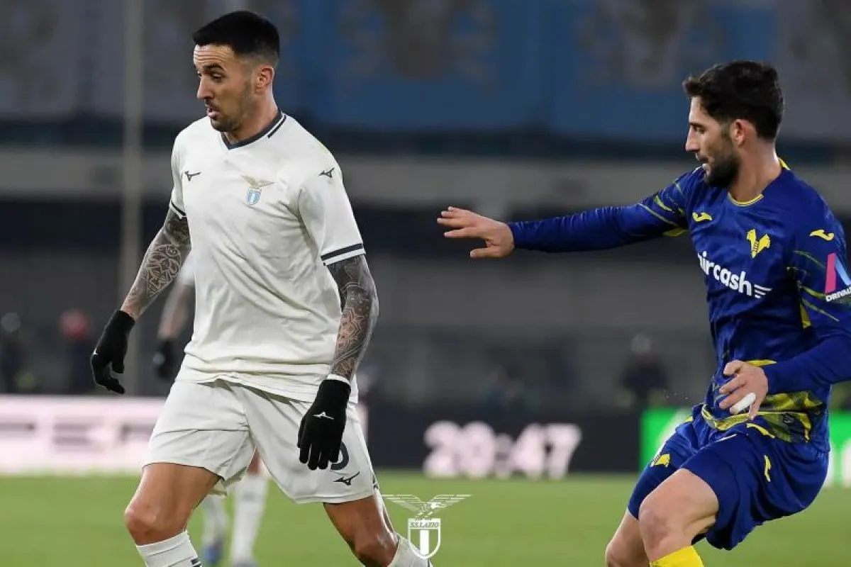 Lazio Taklukkan Hellas Verona 1-0 via Gol Bunuh Diri Victor Nelsson