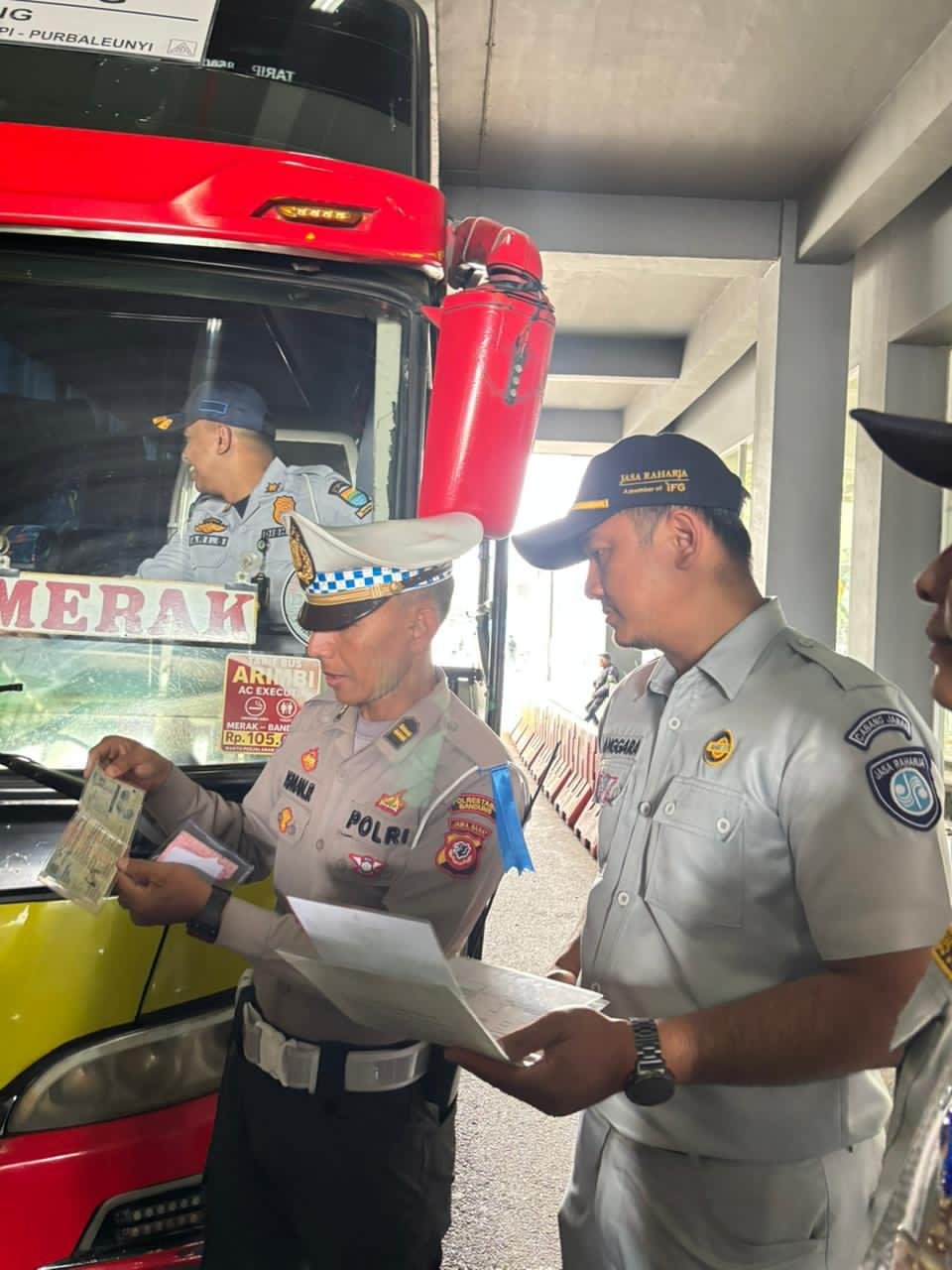 Giat Ramcheck bersama Polrestabes, Dishub Kota Bandung, dan BPTD Tk II Jabar di Terminal Leuwi Panjang dalam Rangka Persiapan Menjelang Hari Lebaran Bulan Maret 2026