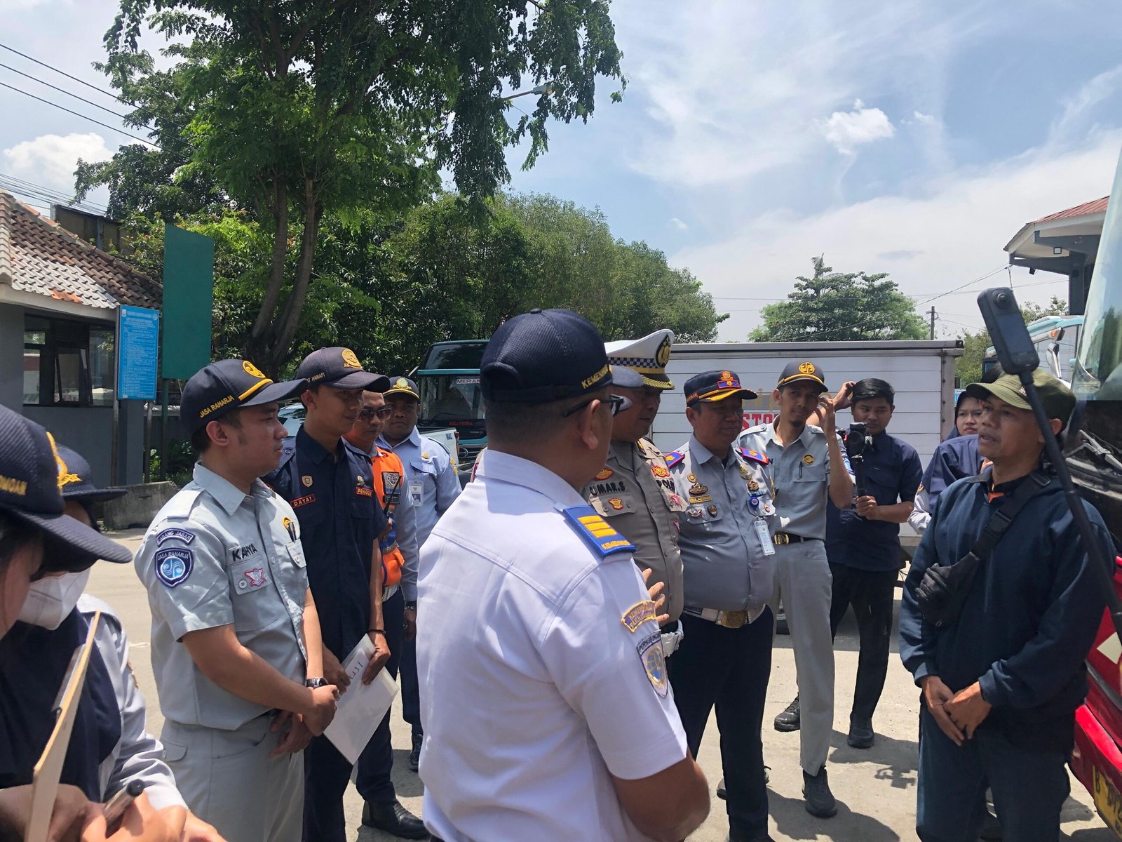 Perkuat Keselamatan Transportasi, Jasa Raharja Karawang Turun Langsung Rampcheck Di Terminal Klari