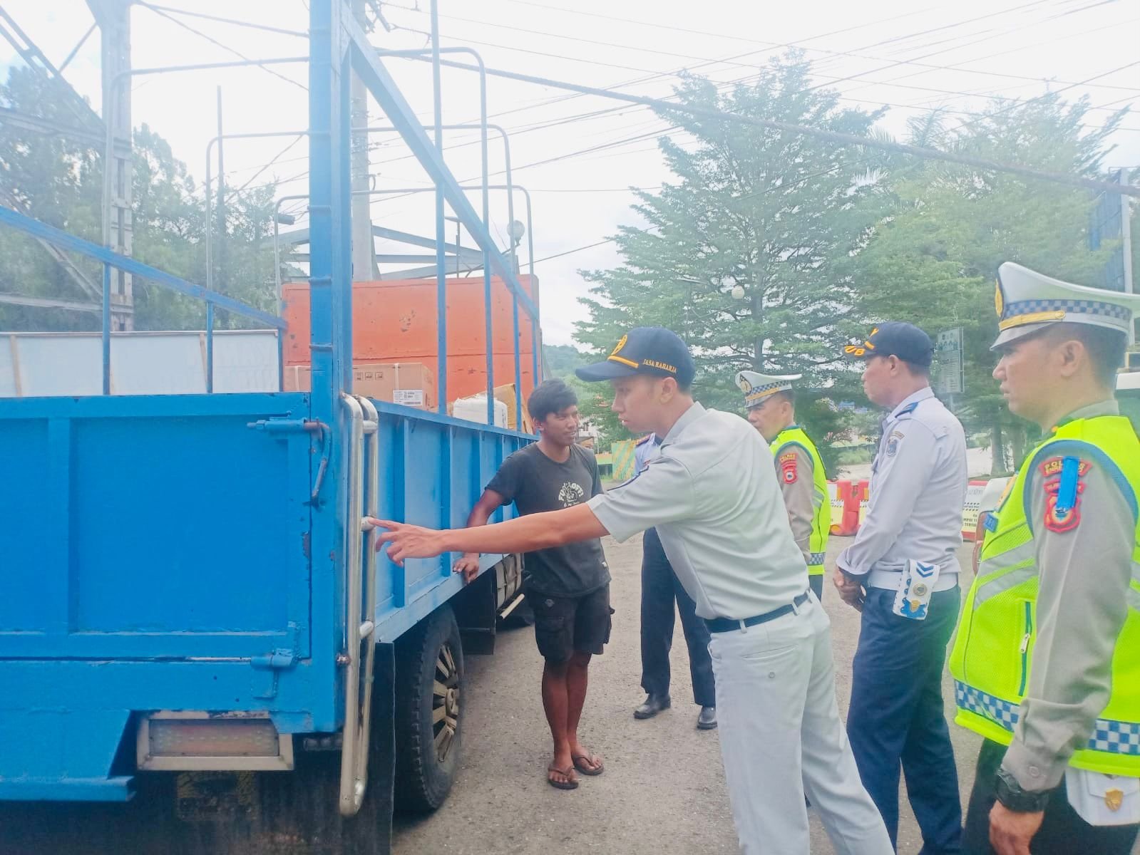 Dukung Operasi Keselamatan, Jasa Raharja Cabang Parepare Laksanakan Sosialisasi dan Ramp Check di Kabupaten Enrekang