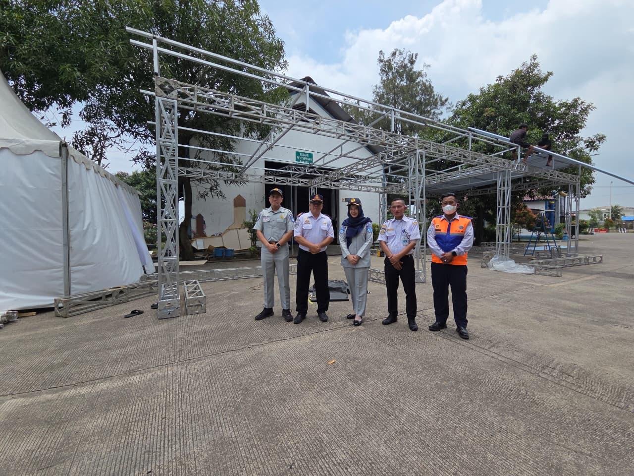 Kepala Cabang Jasa Raharja Indramayu Tinjau Progress Pembangunan Pos Pelayanan Terpadu di Jembatan Timbang Losarang