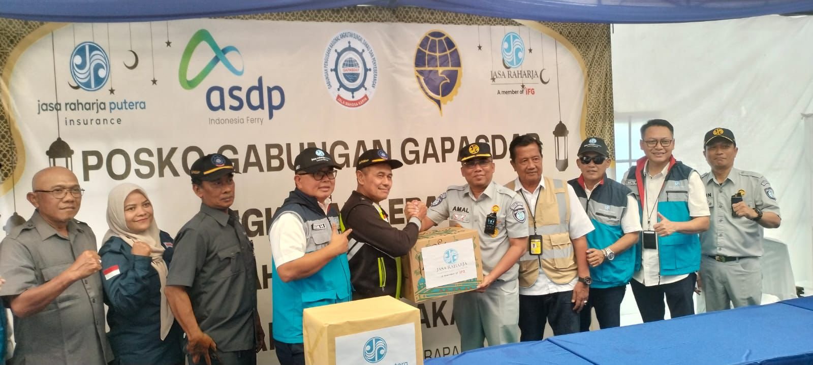 Perkuat Sinergi Angkutan Lebaran, Jasa Raharja Wilayah Lampung Lakukan Aksi Simpatik di Bakauheni