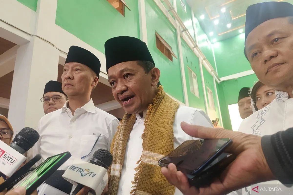 Perkuat Persatuan, Bahlil Tekankan Peran Pesantren dalam Menanamkan Nasionalisme