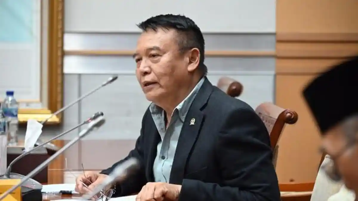 TB Hasanuddin: Indonesia Perlu Konsisten, Segera Tarik Diri dari Board of Peace