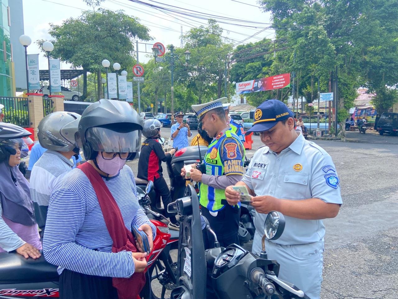 Operasi Gabungan Digelar di Gunungkidul, Puluhan Kendaraan Kena Teguran Pajak dan Lalu Lintas