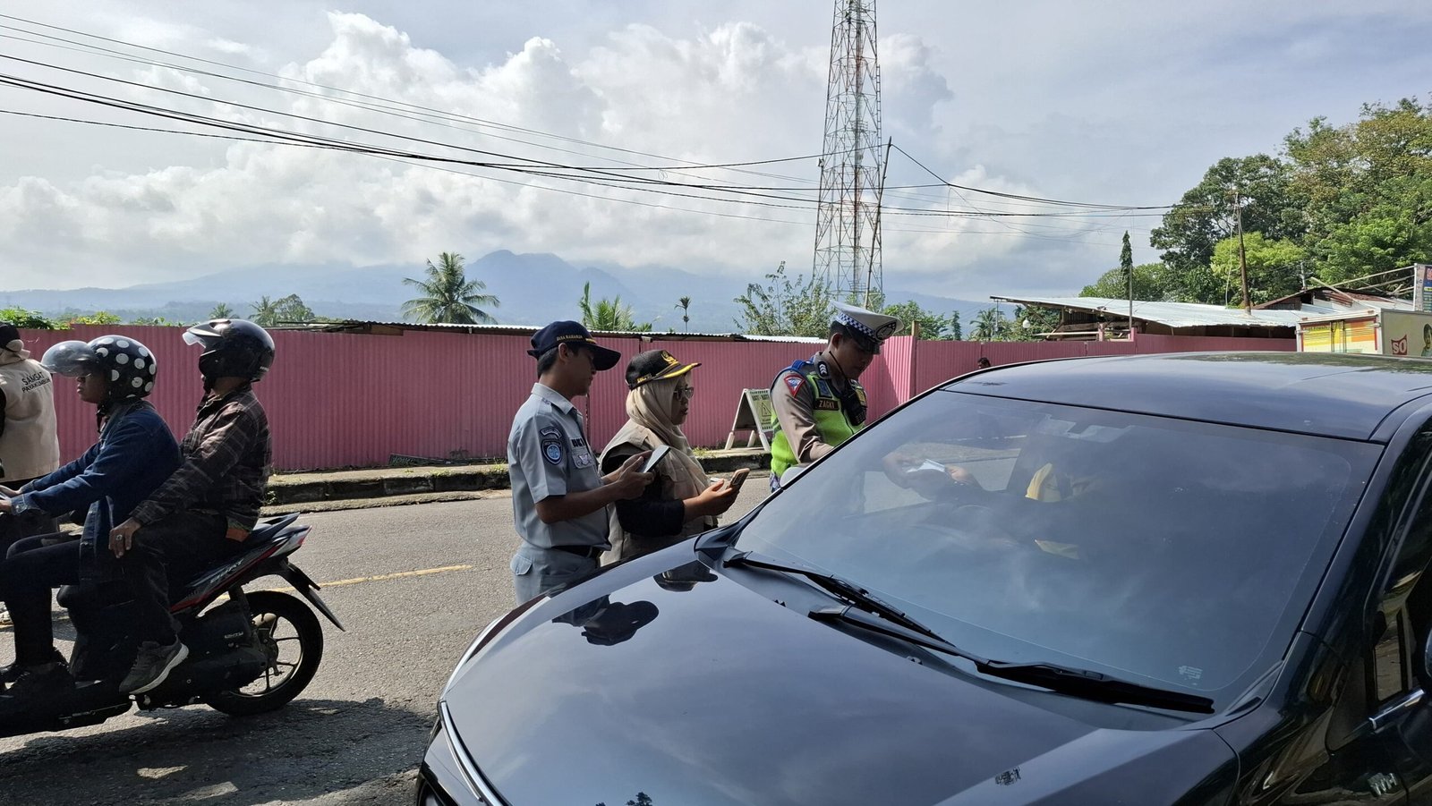 Jasa Raharja Sumbar Dukung Razia Gabungan Samsat Payakumbuh Tingkatkan Kepatuhan Pajak dan Keselamatan Berlalu Lintas