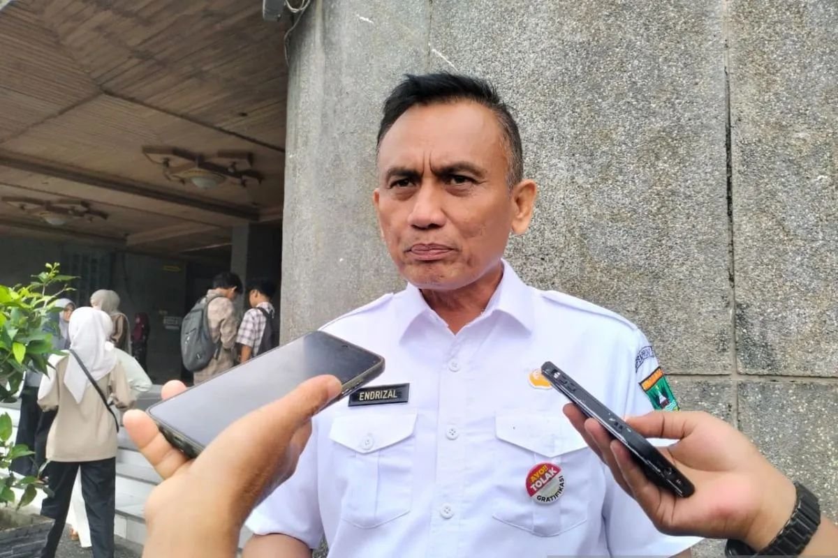 Lindungi UMKM Lokal, Sumbar Tegaskan Belum Izinkan Ritel Modern Luar Beroperasi