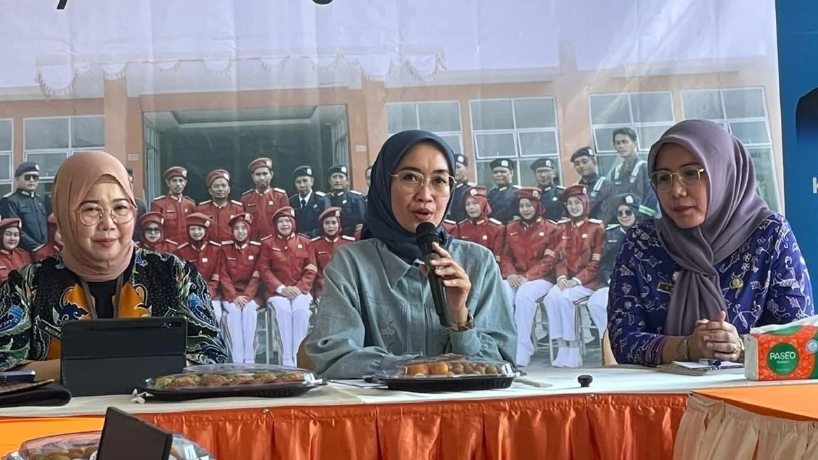 Wujudkan Digitalisasi Pendidikan, Kemkomdigi Cek Kesiapan Internet SRT 7 Probolinggo