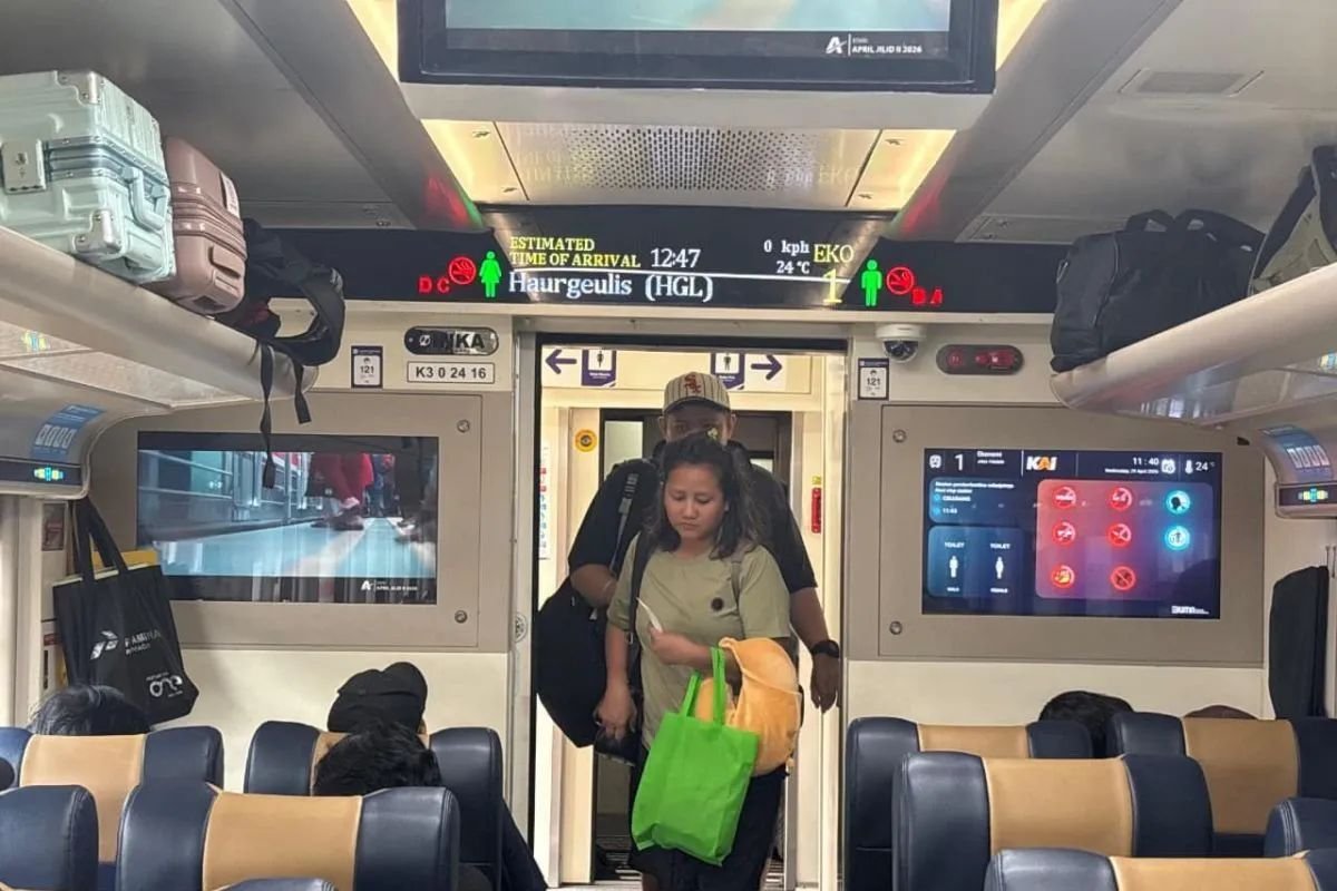 Perjalanan KA Jarak Jauh dari Senen-Gambir Sudah Kembali Normal