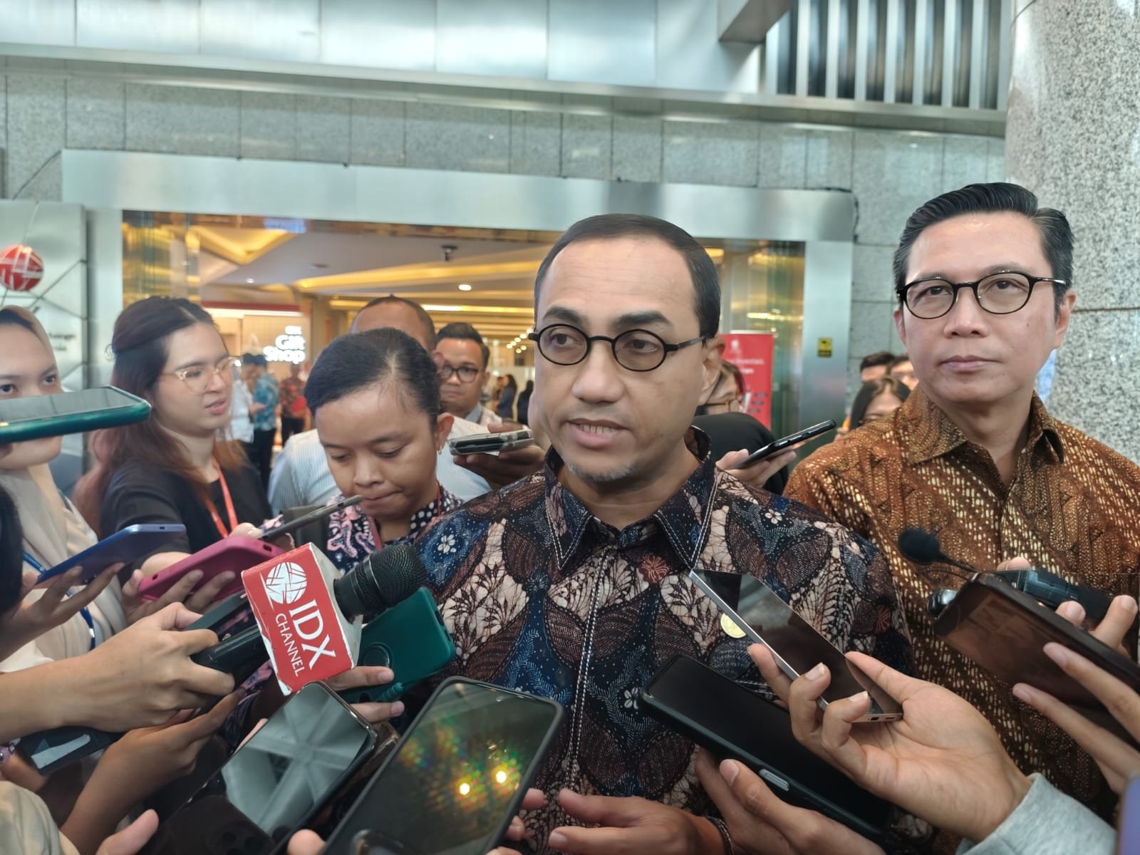 OJK Catat NAB Reksa Dana Tembus Rp710,29 Triliun per April 2026