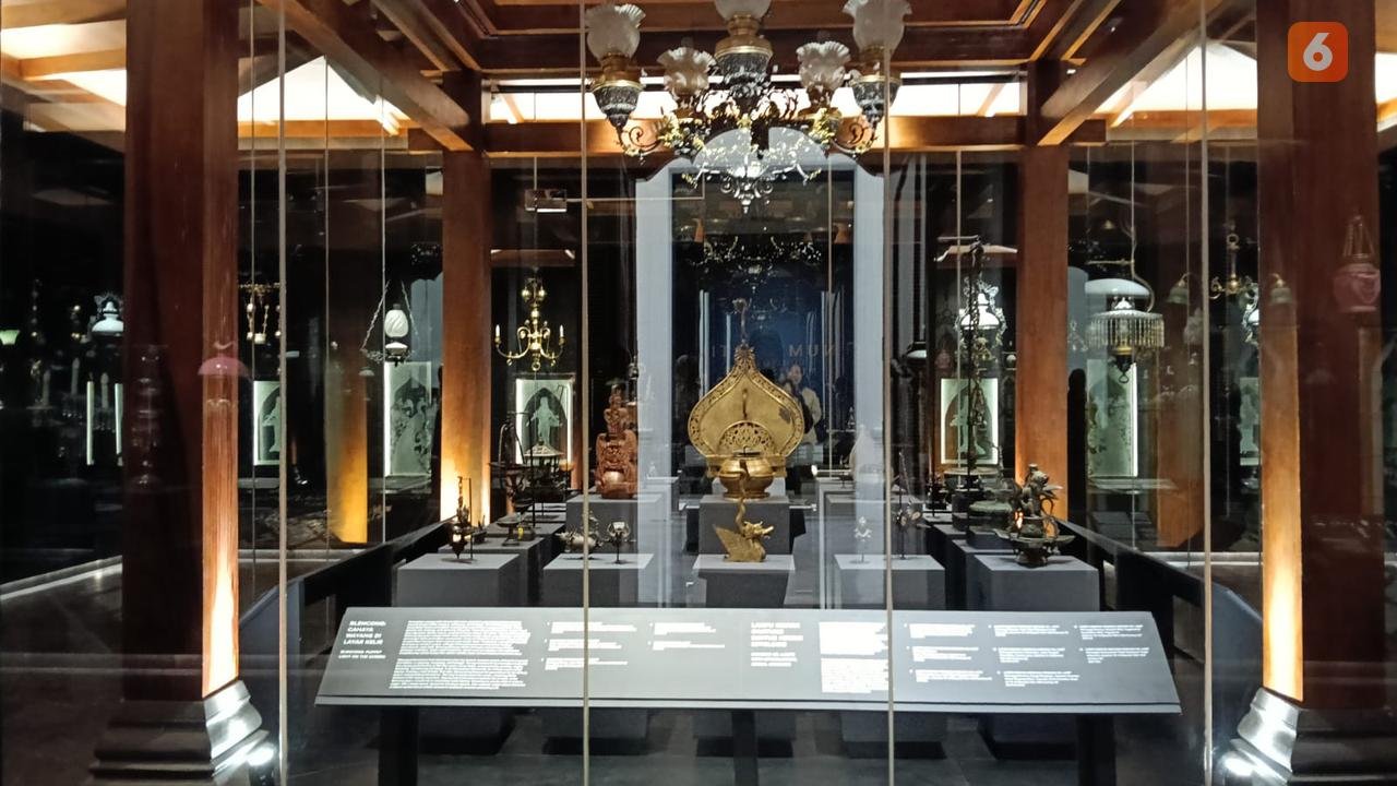 Pameran Lampu hingga Uang Kuno Ramaikan HUT Museum Nasional