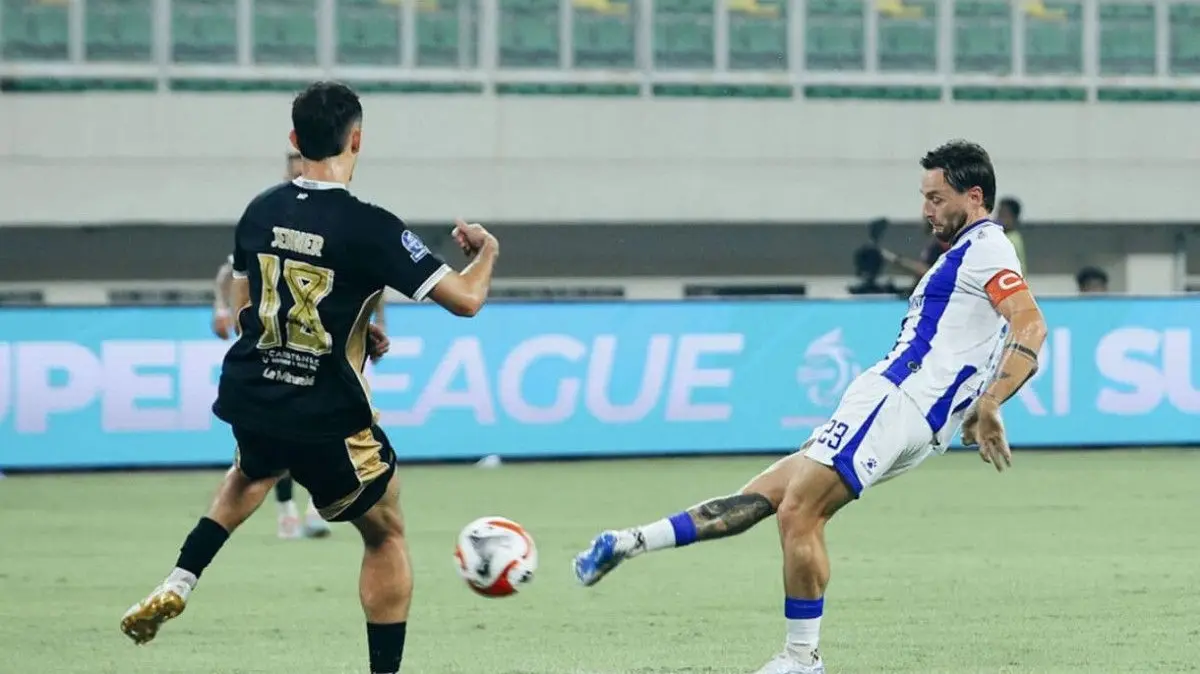 Persib Bandung Bangkit, Tahan Imbang Dewa United 2-2 di Laga Dramatis