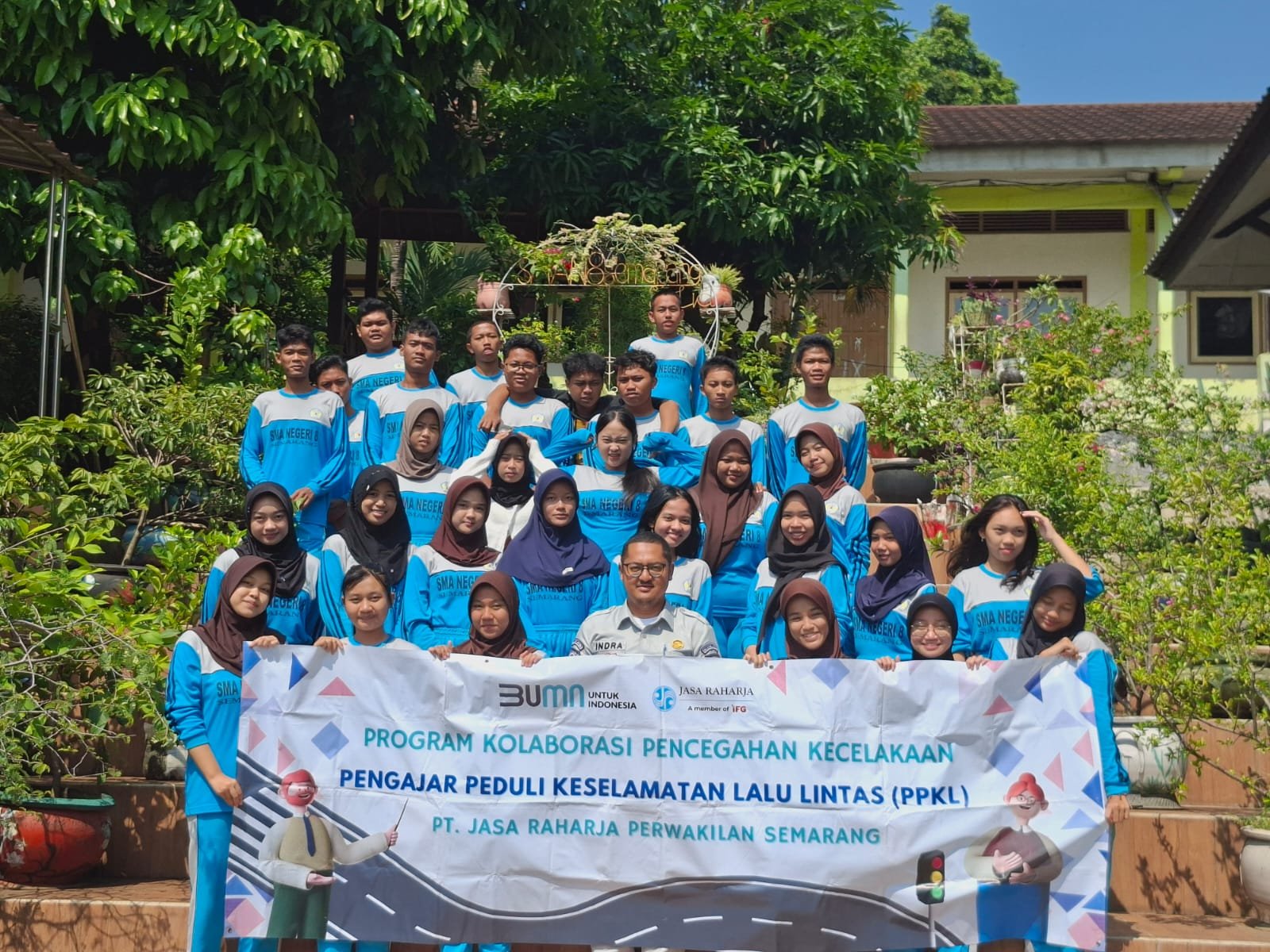 Jasa Raharja Semarang Gelar Program PPKL di SMA Negeri 8 Semarang