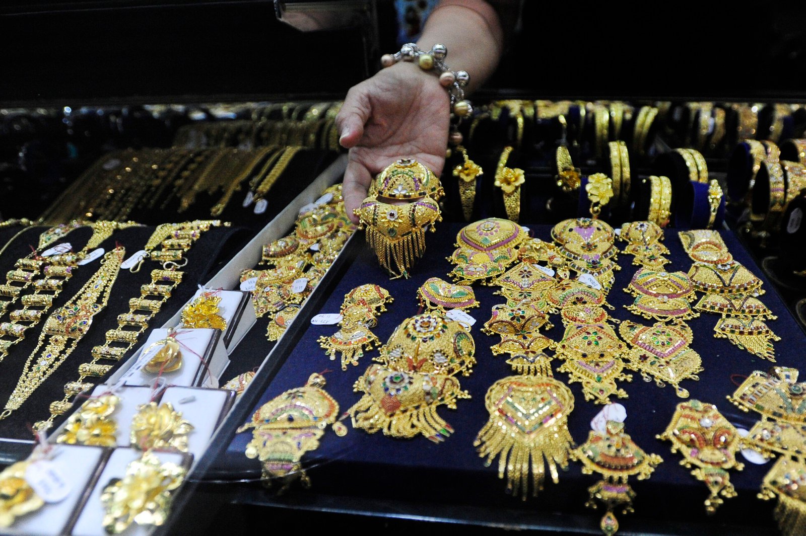 Update Harga Emas Perhiasan: Raja Emas dan Laku Emas 22 April 2026