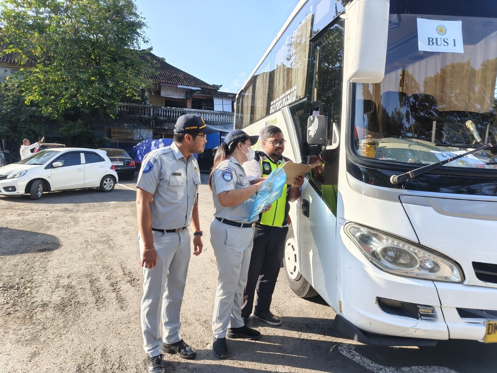 Dorong Keselamatan Jalan, Operasi Gabungan Denpasar Kedepankan Pendekatan Humanis