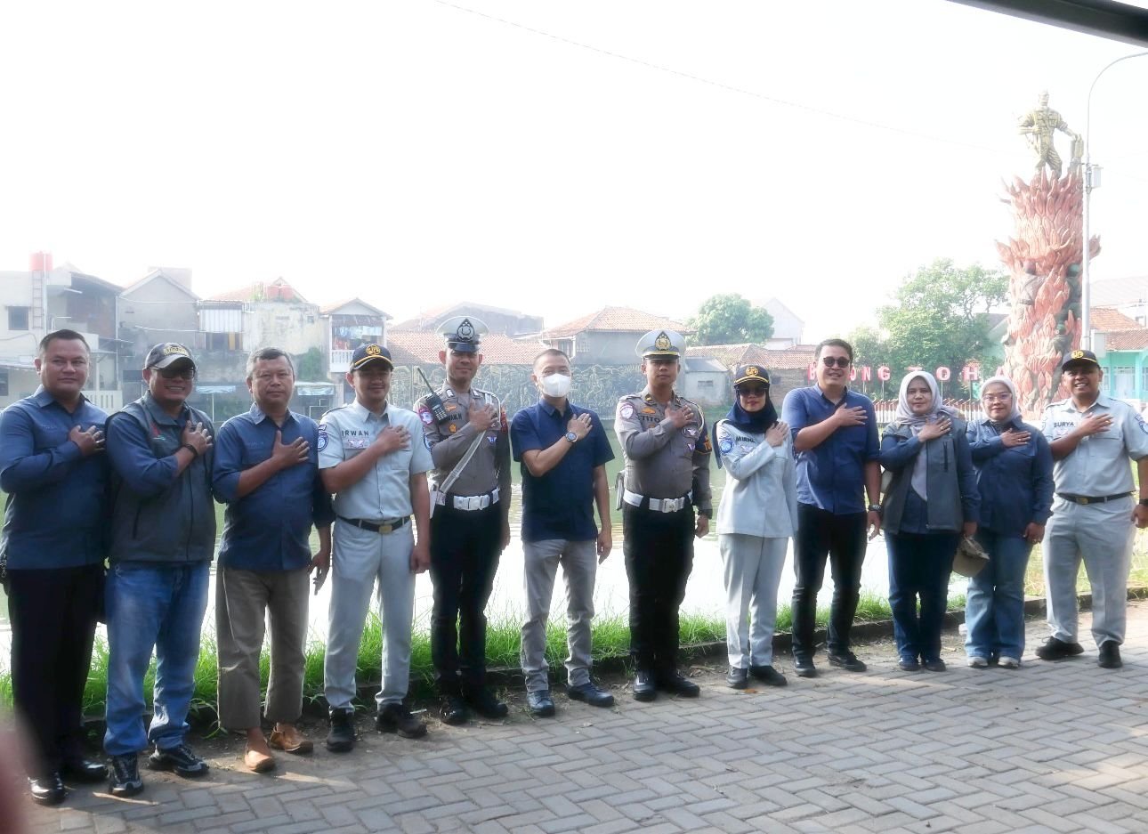 Jasa Raharja Kanwil Jawa Barat Dukung Penuh Operasi Pemeriksaan Kendaraan Bermotor Gabungan di Kecamatan Dayeuhkolot Kabupaten Bandung