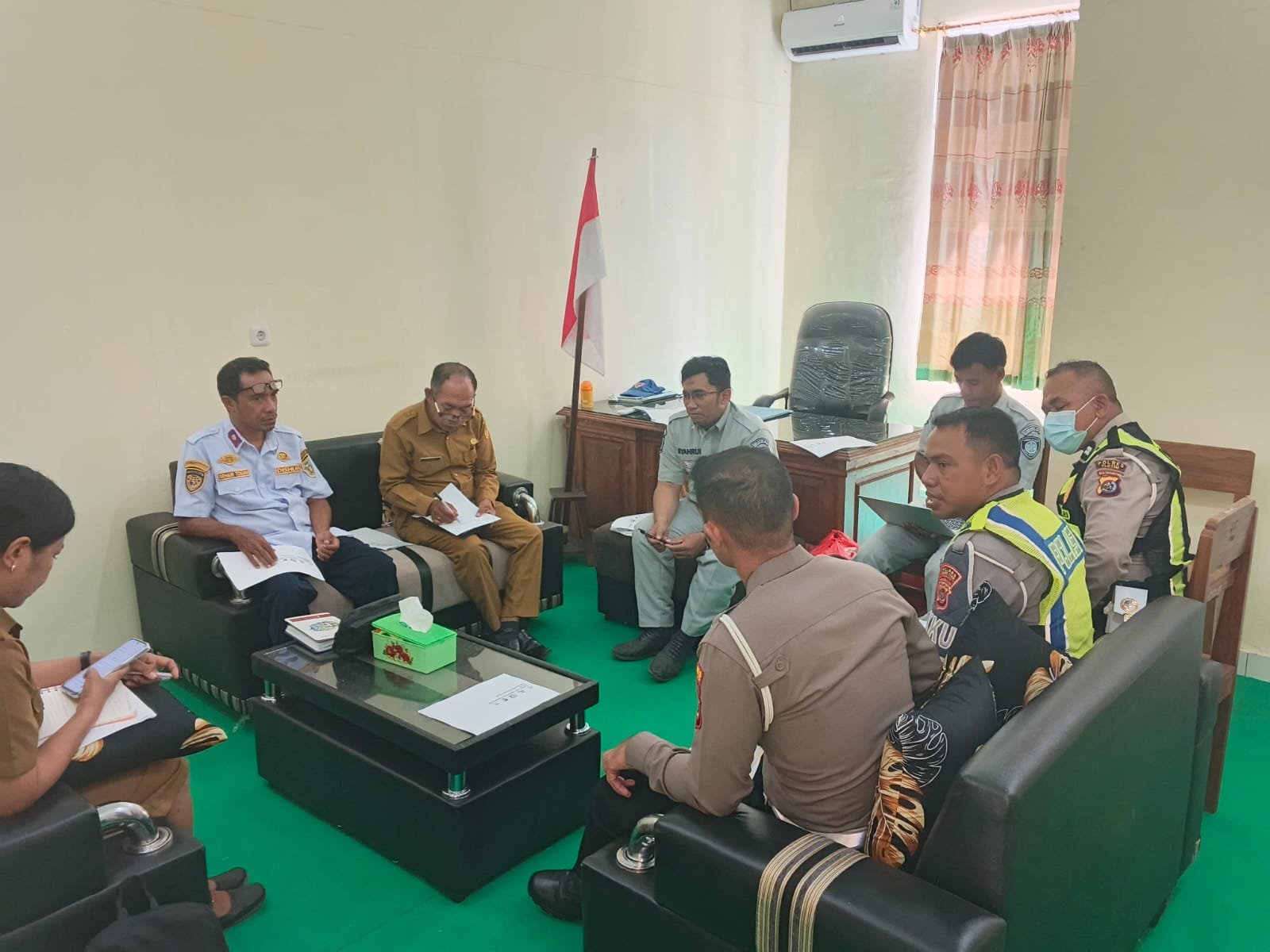 Jasa Raharja dan UPT Penda Flores Timur Gelar Forum Lalu Lintas Angkutan Jalan Bahas Evaluasi Kecelakaan, Perkuat Sinergi, Tekan Angka Kecelakaan di Wilayah Flores Timur