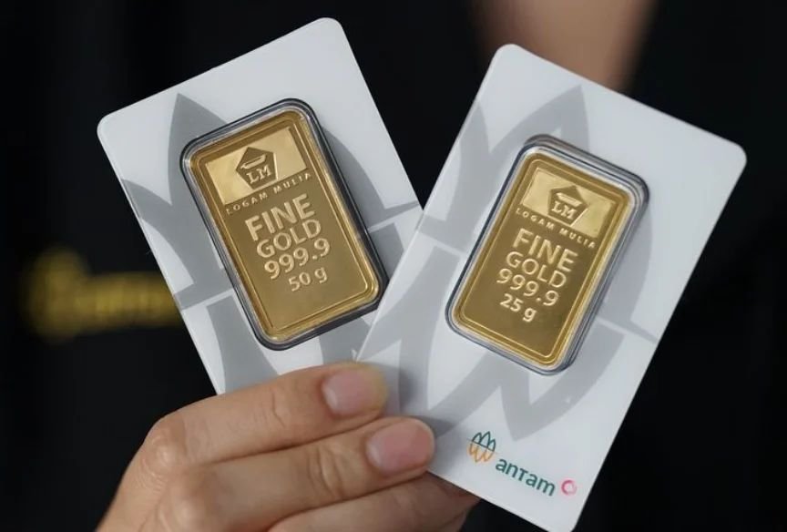 Harga Emas Antam 2 Mei 2026 Turun: Harga Beli Rp2.796.000, Buyback Rp2.586.000