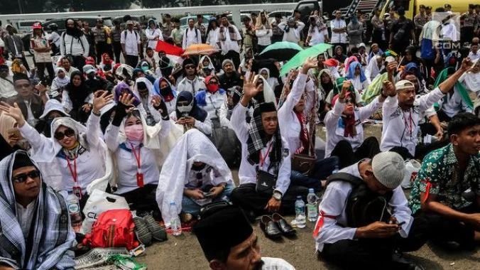 DPR Ingin Guru Tak Lagi Berstatus PPPK atau PPPK Paruh Waktu