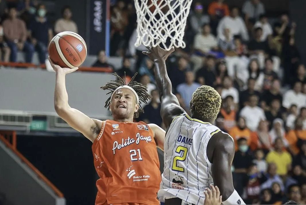 Pelita Jaya Puncaki Klasemen Akhir IBL, Siap Dominasi Babak Playoff