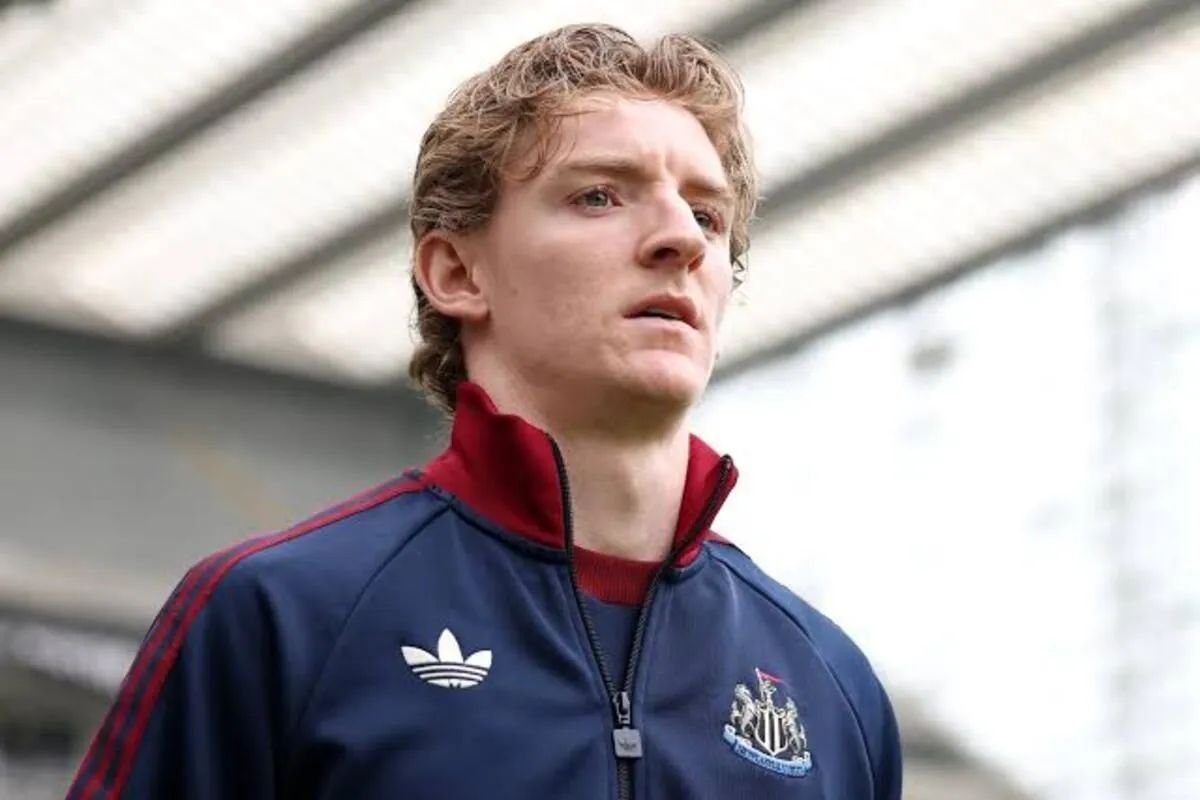 Barcelona Segera Amankan Anthony Gordon dari Newcastle United