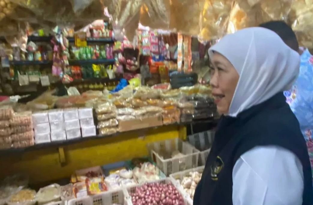 Khofifah Minta Kepala Daerah Proaktif Cek Harga Sembako, Demi Kendalikan Inflasi