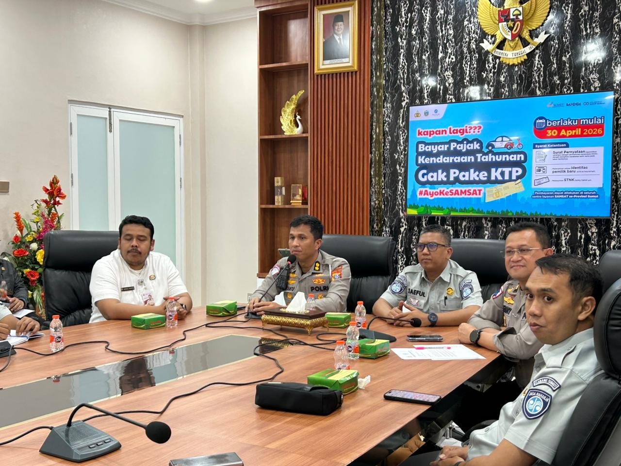 Tim Pembina Samsat Provinsi Sumatera Utara Sosialisasi Program Bayar Pajak Kendaraan Tahunan Tanpa KTP Pemilik Lama Kepada UPTD Samsat Se-Sumut