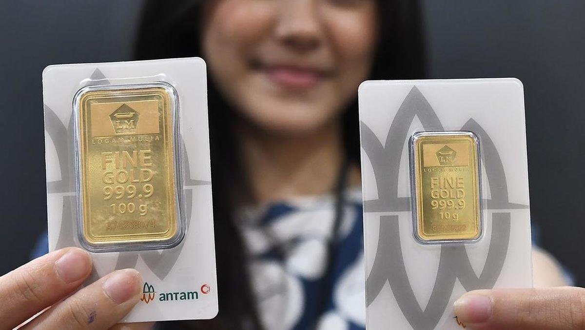 Harga Emas Antam Turun Tipis ke Rp2,796 Juta per Gram