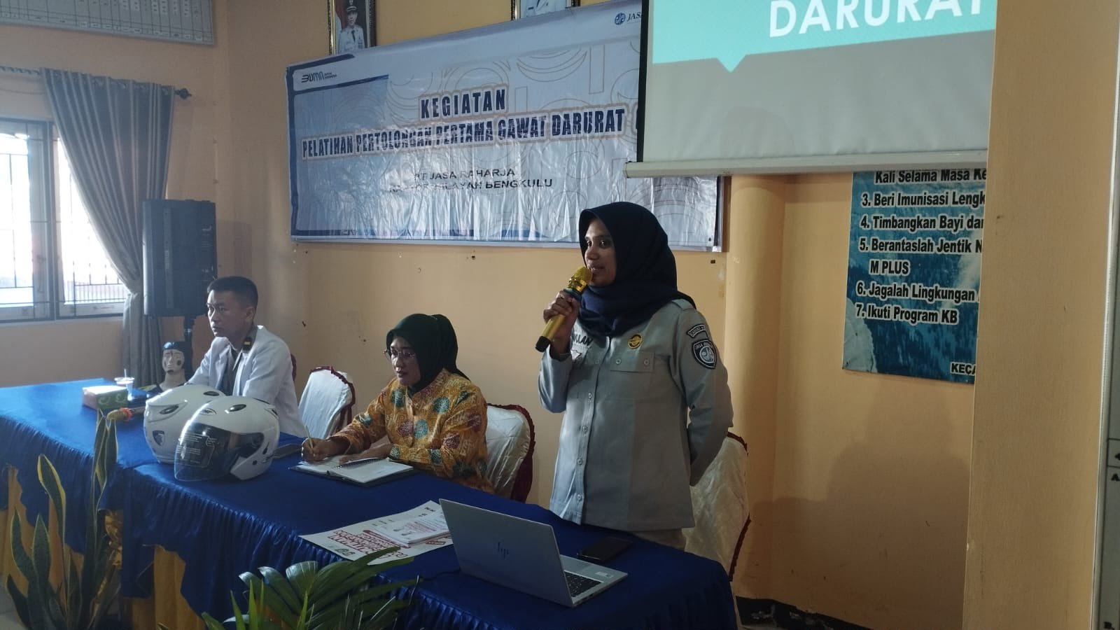 Jasa Raharja Bengkulu Tingkatkan Kesiapsiagaan Masyarakat Melalui Pelatihan PPGD di Kantor Camat Singaran Pati