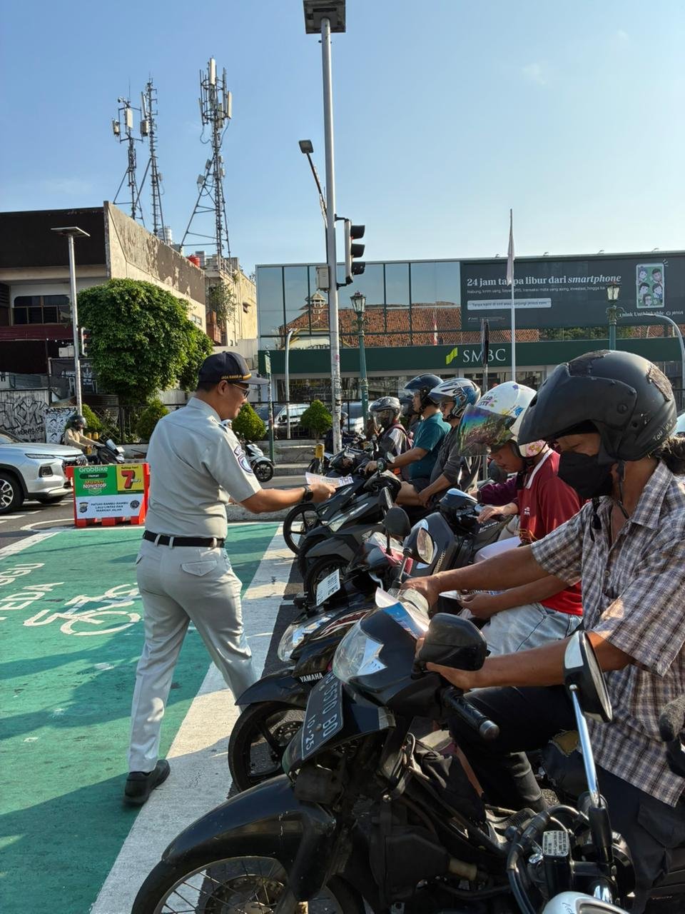 Dari Tugu Yogyakarta, Jasa Raharja Gaungkan Program Reward Emas dan Pembayaran Pajak Digital