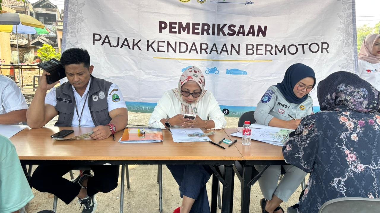 Tim Pembina Samsat KBB Gelar Opsgab Bersama, Tingkatkan Kepatuhan Pajak dan Kesadaran Keselamatan Berlalu Lintas