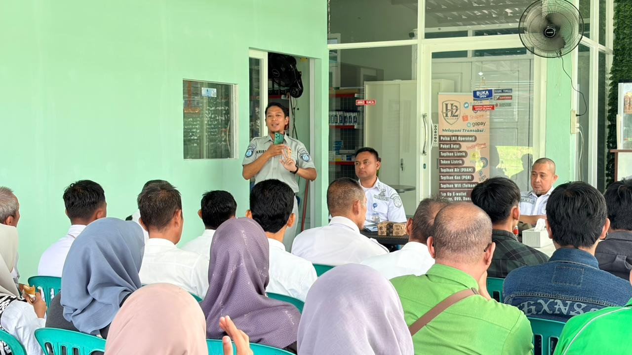 Tingkatkan Keselamatan Publik, PT Jasa Raharja mengadakan Diklat Etika Berlalu Lintas  yang dihadiri oleh Driver Taksi Koperasi Avia Jasa Bandara Juata Tarakan