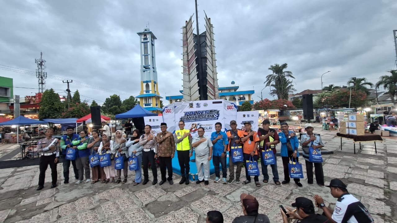 Rangkul Pecinta Otomotif, Jasa Raharja Tasikmalaya Bersama Wali Kota dan Kapolresta Banjar Gelar Talkshow Keselamatan di Alun-Alun