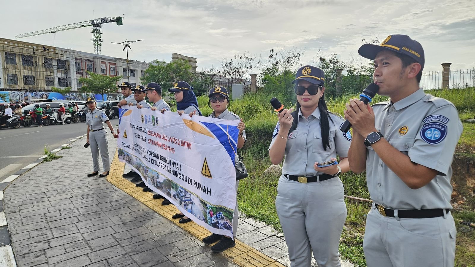Jadikan Driver Online yang Taat dan Berkeselamatan, Jasa Raharja Gelar Safety Driving bersama KOMANDO kota Batam