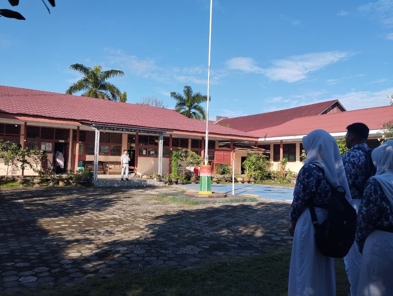 Jasa Raharja Toili Edukasi Pelajar SMA Negeri 1 Toili Tentang Keselamatan Berlalu Lintas