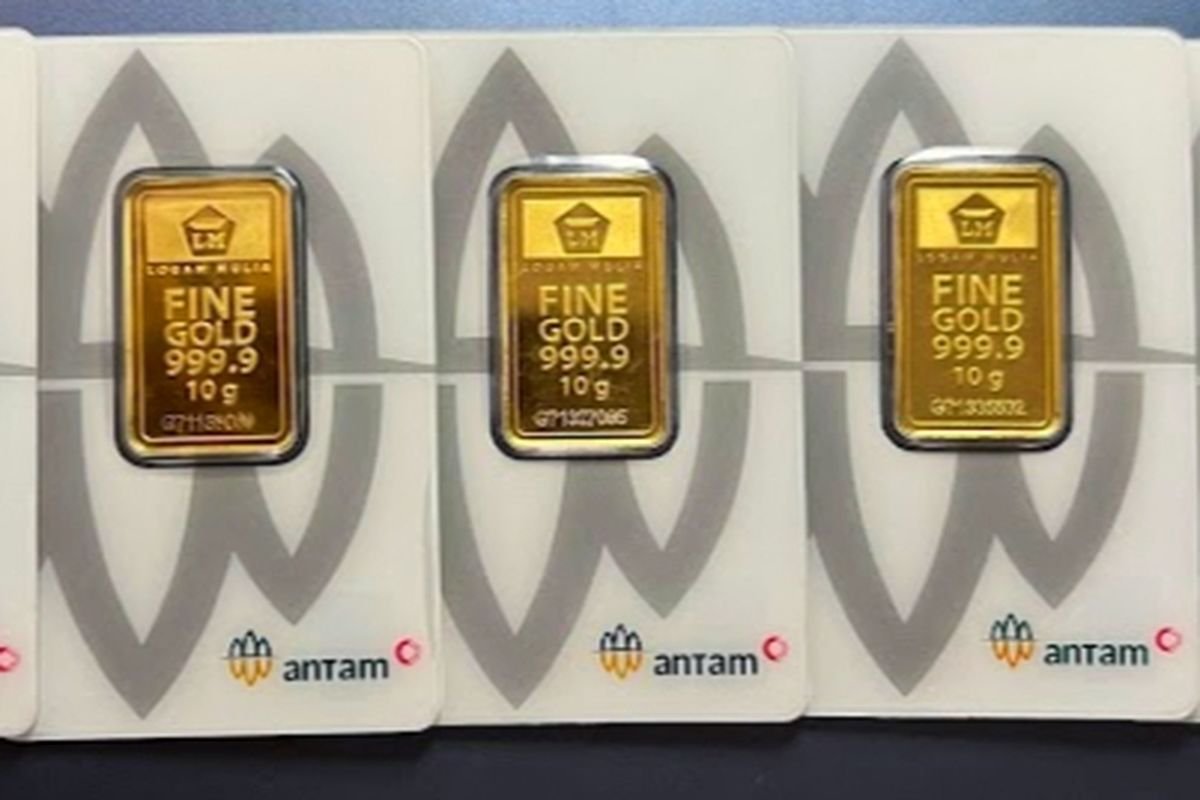 Harga Emas Antam Turun Rp25.000, Kini Dibanderol Rp2,774 Juta per Gram