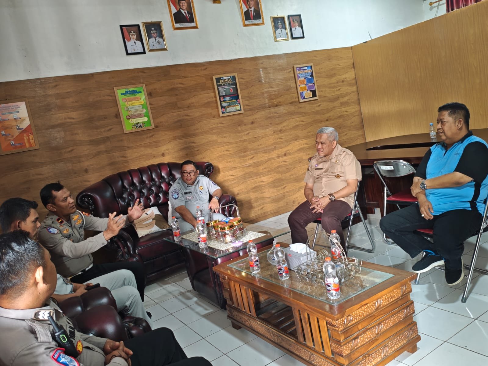 PT Jasa Raharja Cabang Tasikmalaya Dorong Kepatuhan Pajak Kendaraan Bermotor dan SWDKLLJ Melalui Edukasi di Lingkungan Sekolah di Kabupaten Pangandaran