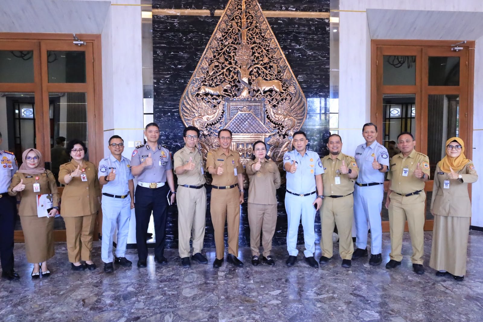 Tim Pembina Samsat Jawa Tengah Gelar Roadshow di Kota Semarang, Perkuat Sinergi Tingkatkan Kepatuhan Pajak Kendaraan Bermotor