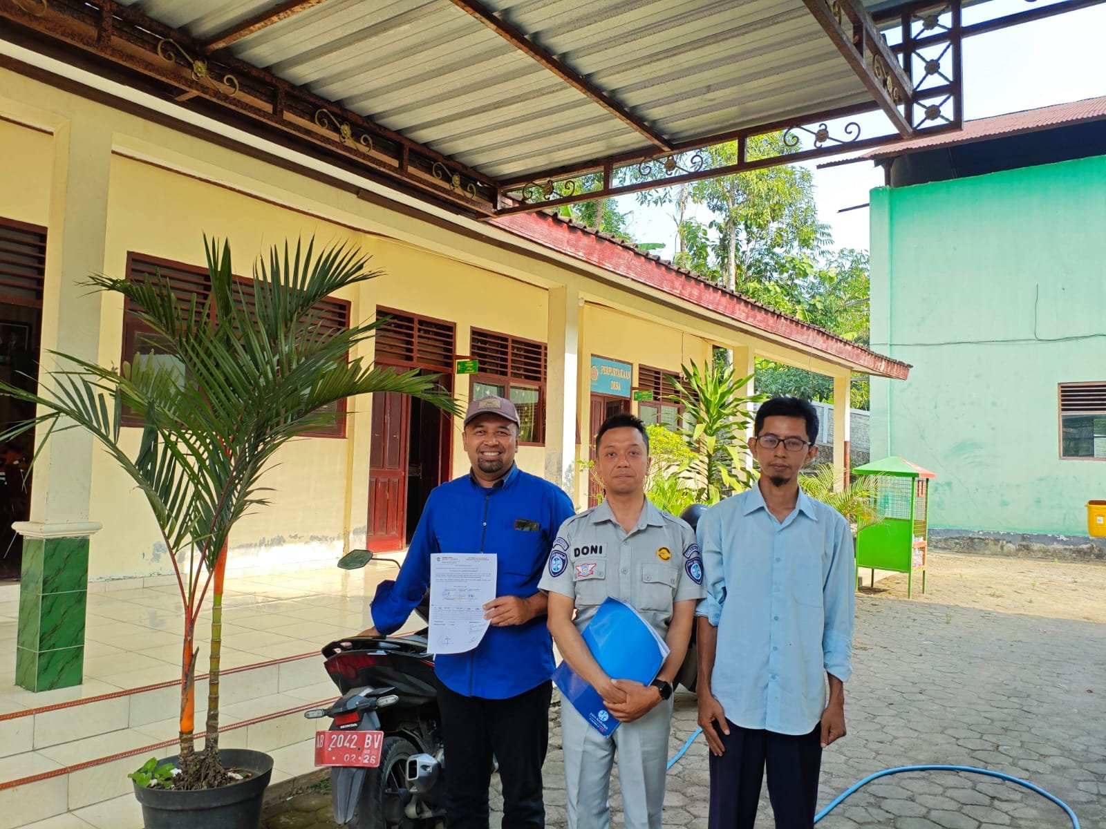 Jasa Raharja SIGAP ke Kalurahan Wonolelo, Dorong Kepatuhan PKB dan SWDKLLJ Kendaraan Dinas