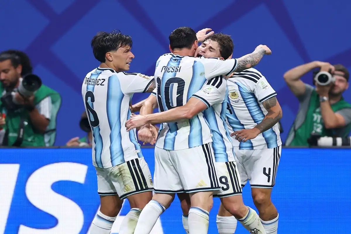 Argentina Bangkit Taklukkan Mesir 3-2, Messi Antar Albiceleste ke Perempat Final Piala Dunia 2026