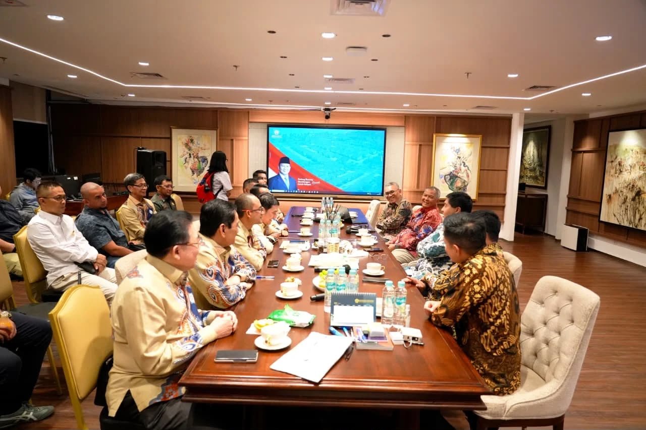 Menteri PKP Ingatkan APERSI soal Standar Kualitas Rumah Subsidi