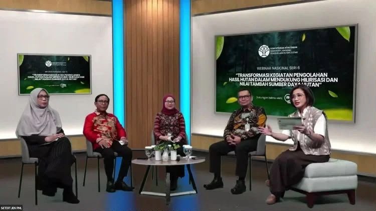 Genjot Investasi, Kemenhut Sahkan Revisi Aturan Pengolahan Hasil Hutan