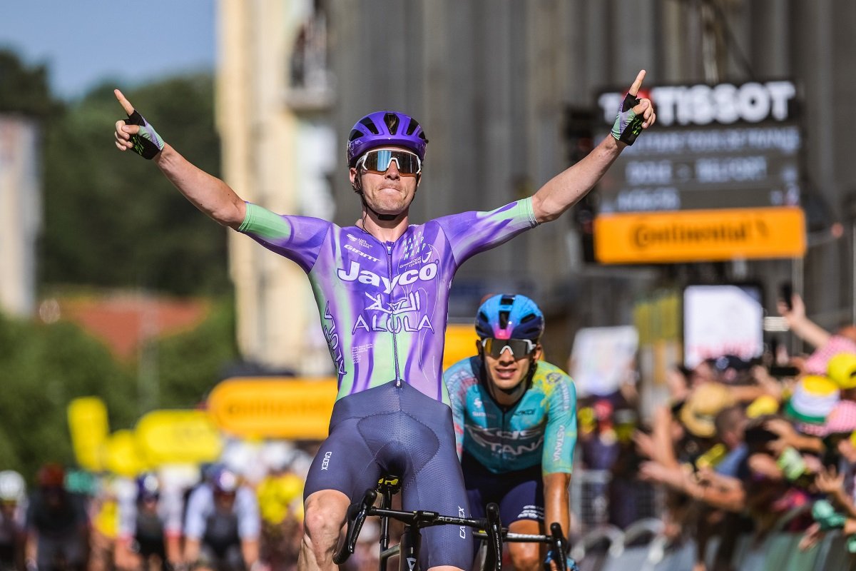 Mauro Schmid Juarai Etape Ke-13 Tour de France 2026 Usai Menangi Sprint Dramatis