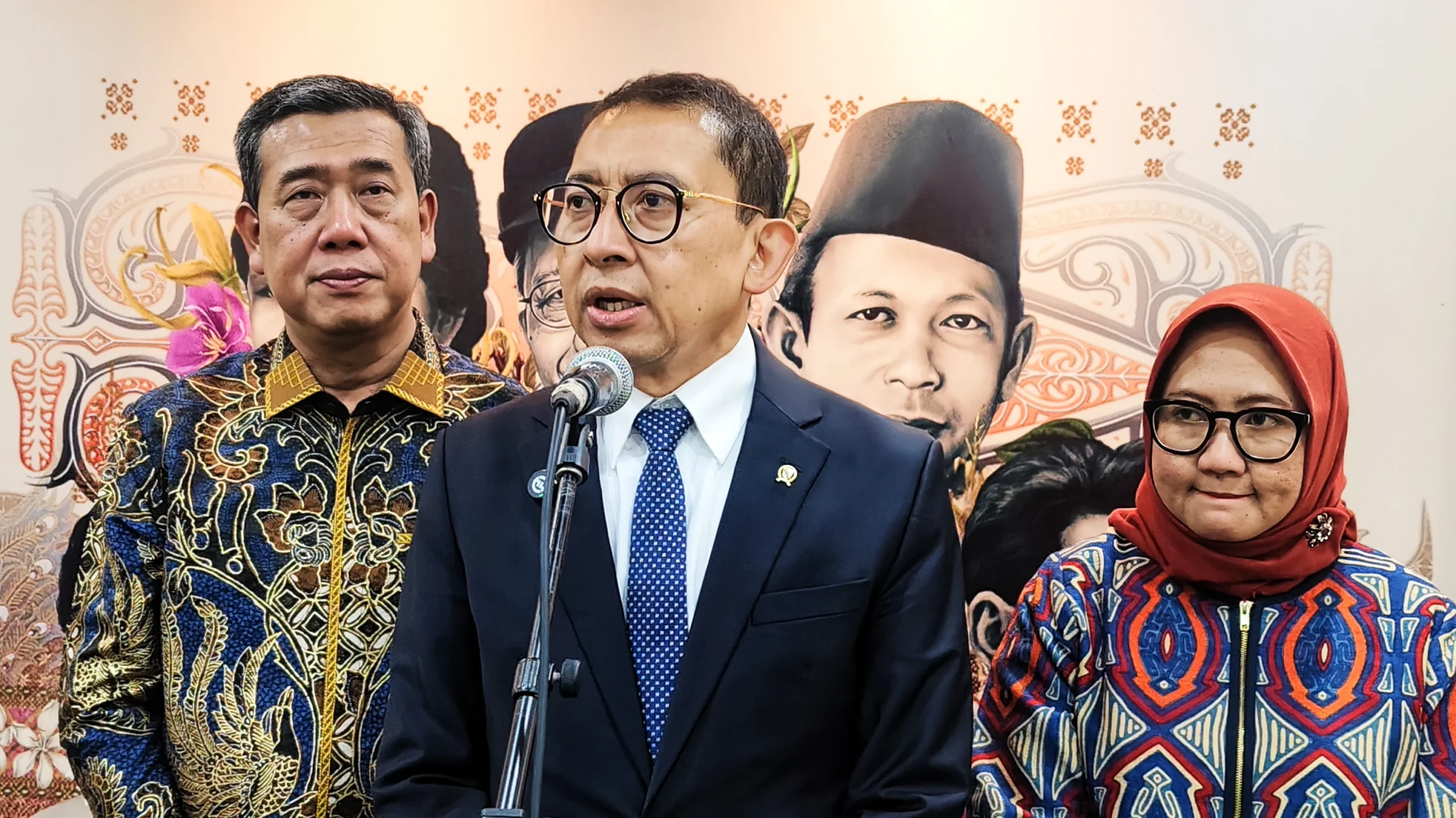 Fadli Zon Ingin Sastra Klasik Jadi Motor Industri Kreatif Nasional